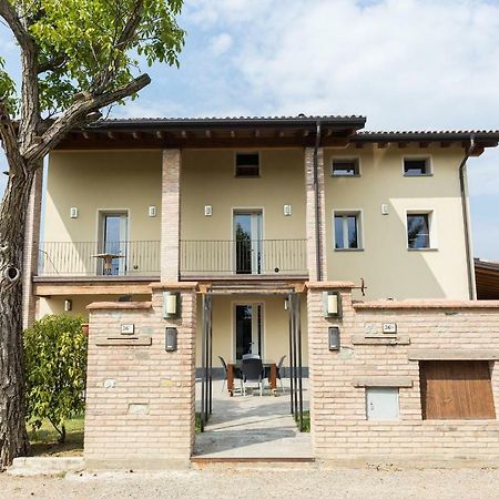 La Piccola Torre Bed & Breakfast Scandiano Eksteriør bilde