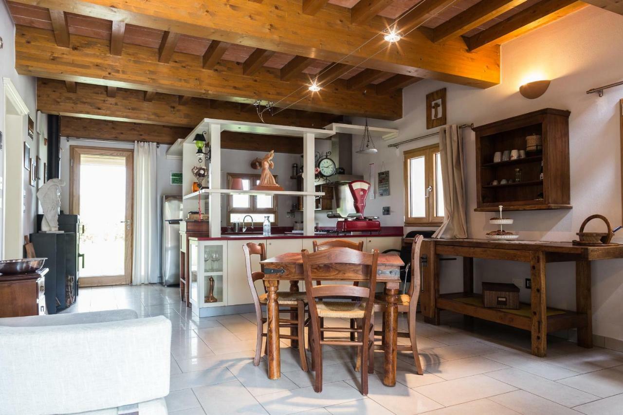 La Piccola Torre Bed & Breakfast Scandiano Eksteriør bilde