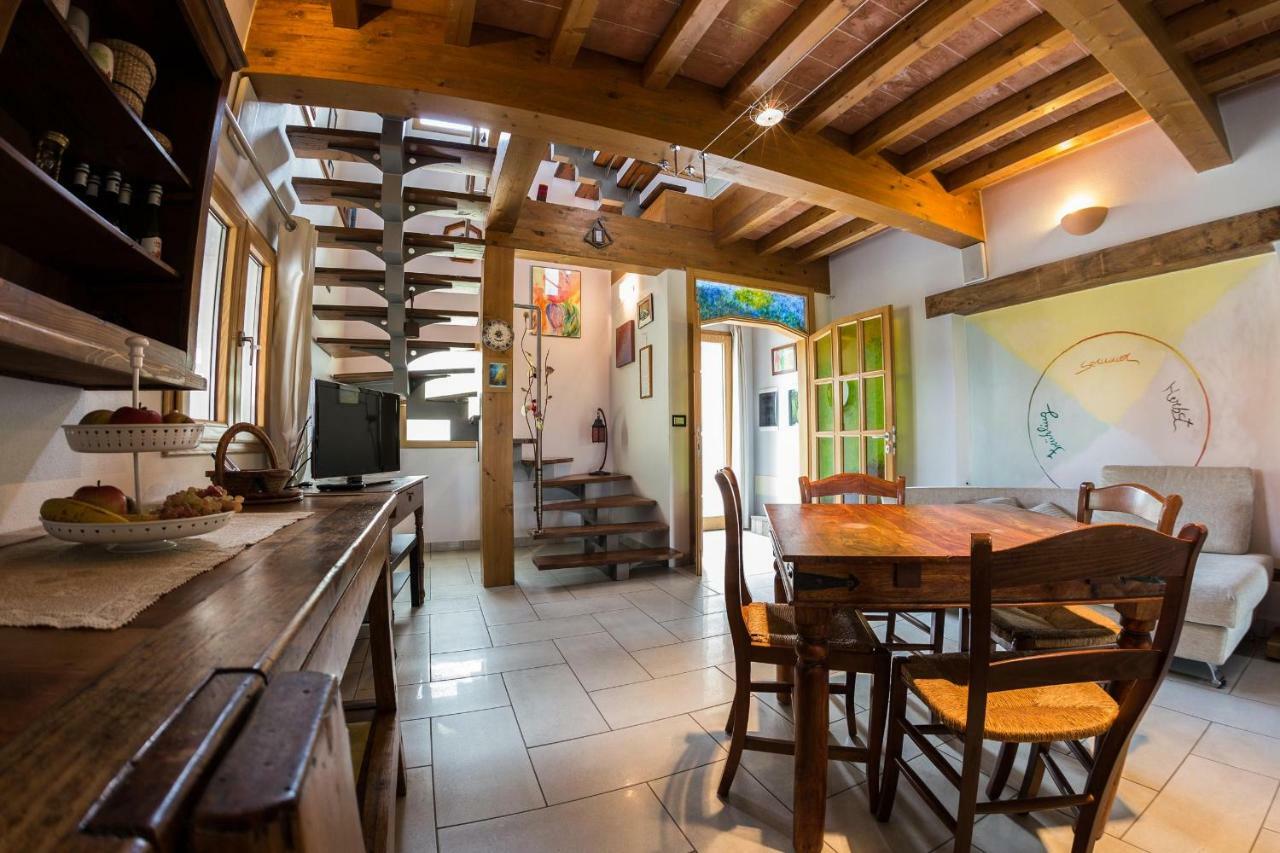 La Piccola Torre Bed & Breakfast Scandiano Eksteriør bilde